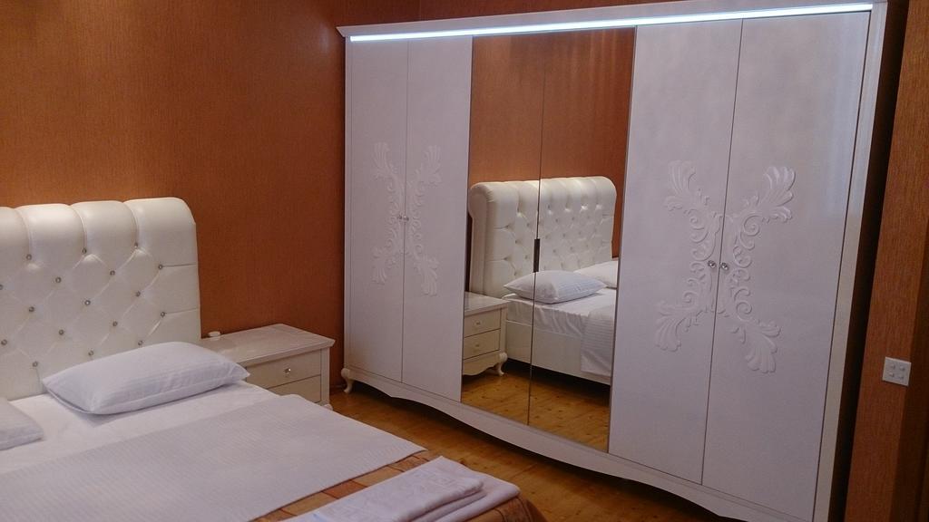 Baku Butik Mini-Hotel Bagian luar foto