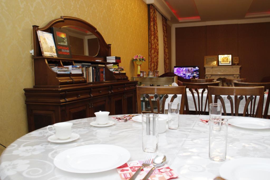 Baku Butik Mini-Hotel Bagian luar foto