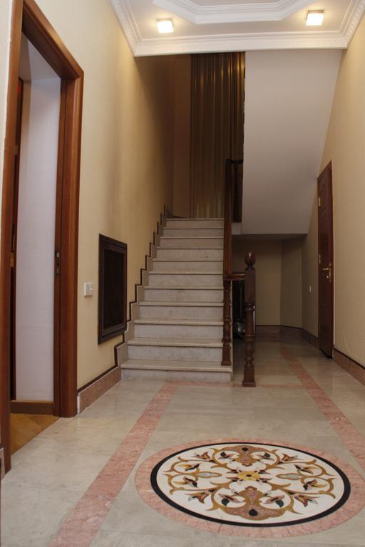 Baku Butik Mini-Hotel Bagian luar foto