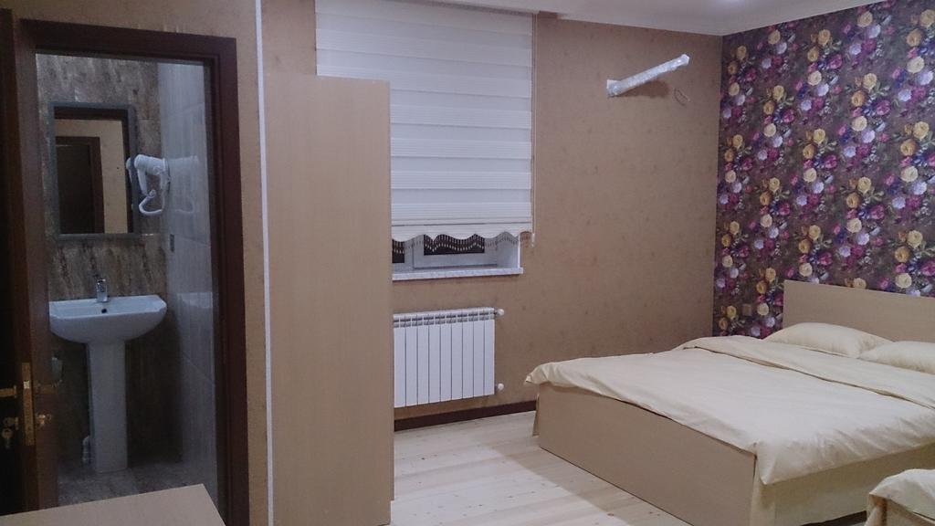 Baku Butik Mini-Hotel Bagian luar foto