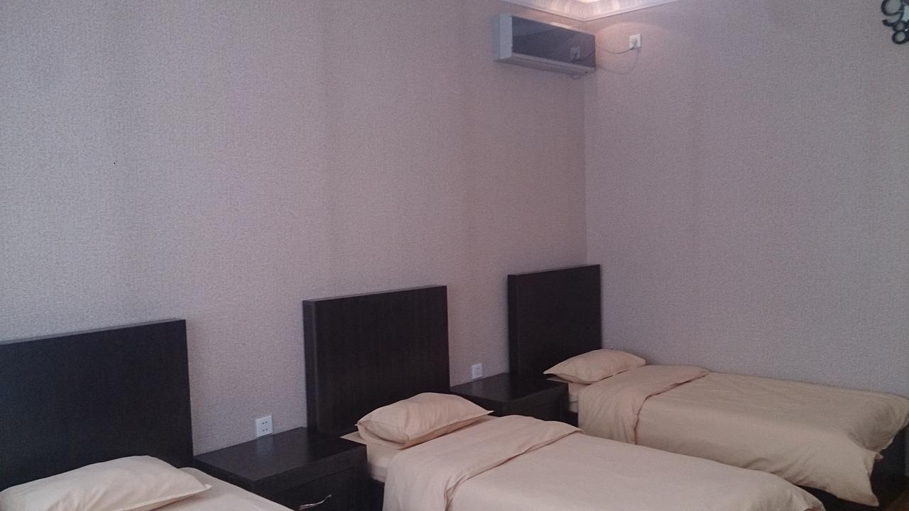 Baku Butik Mini-Hotel Bagian luar foto